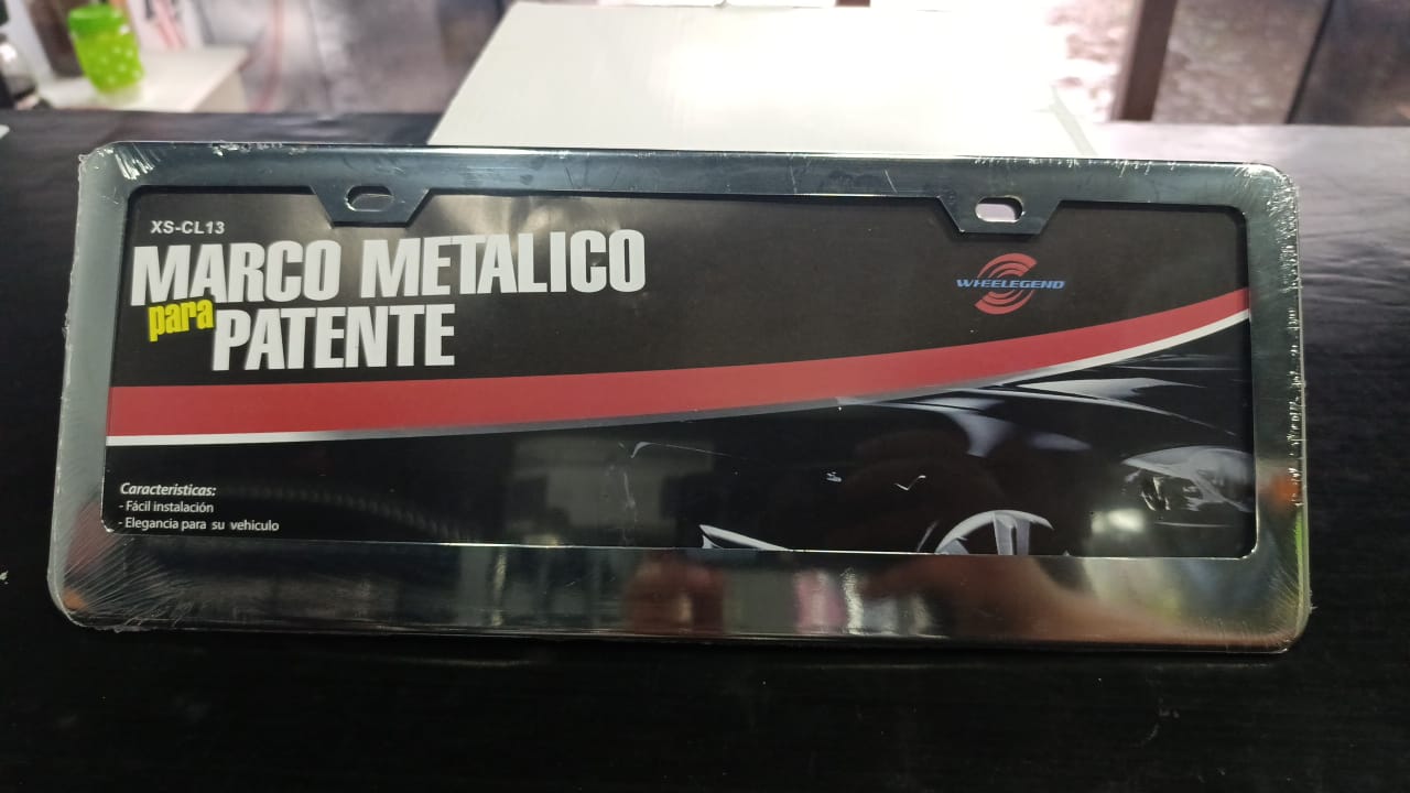 Porta placas Mercosur de metal